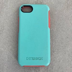 iPhone 7 otter box case